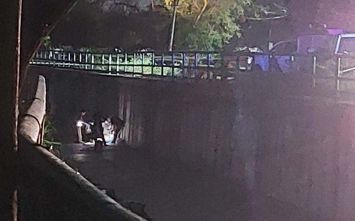 El fallecido vestía un pantalón de mezclilla en color azul y una playera en color blanco. | Leyda Estrada