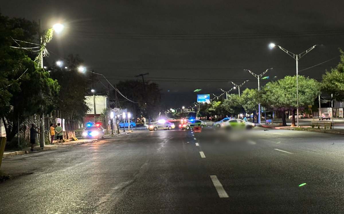 Una mujer murió atropellada sobre la avenida Pablo Livas. | Leyda Estrada
