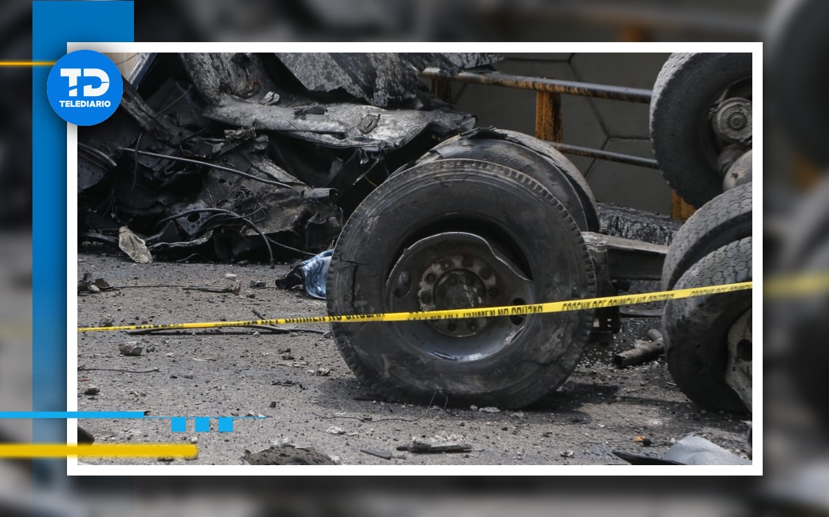 Dos personas murieron y un menor de edad resultó tras volcar un tráiler en Santa Rita Tlahuapan, Puebla / Agencia Es Imagen