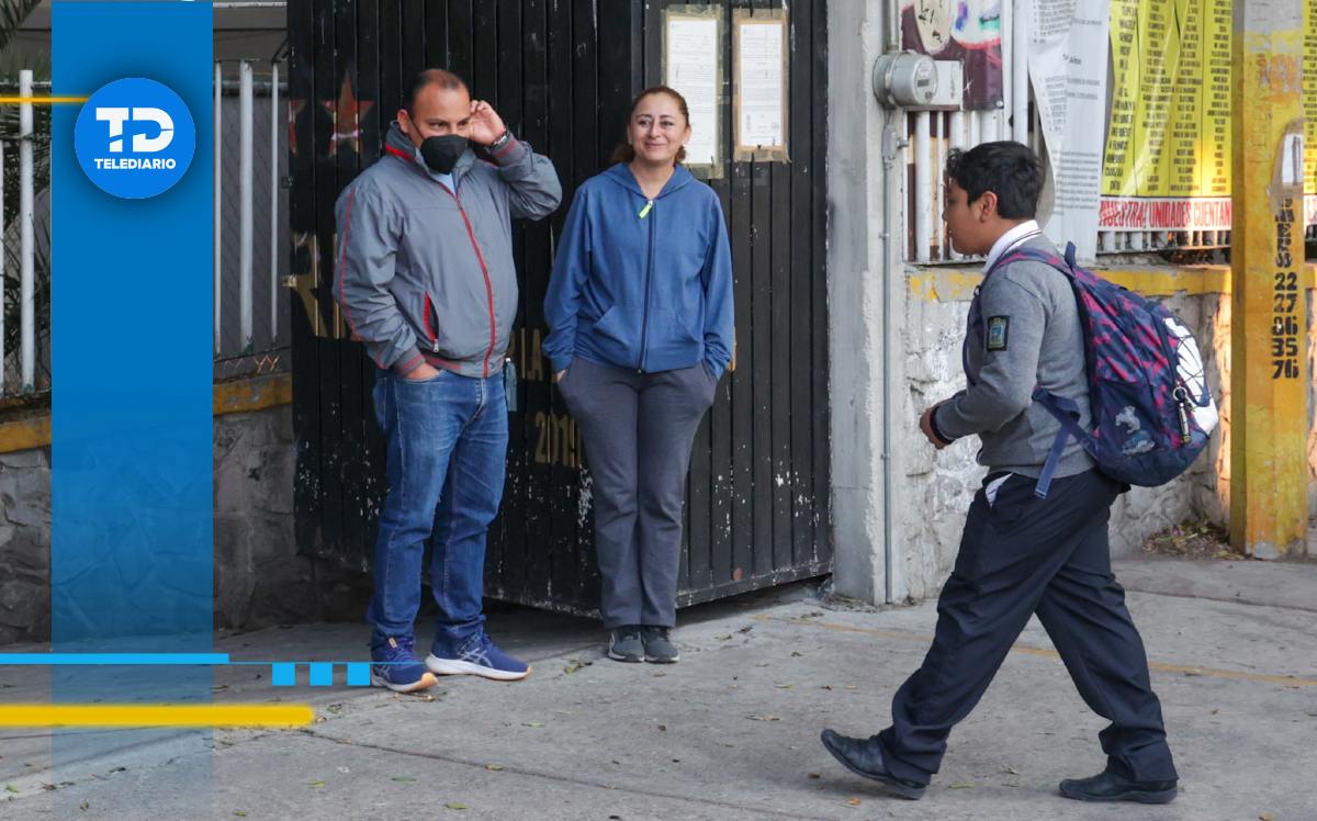 El último viernes de cada mes las escuelas realizan sesiones del Consejo Técnico Escolar | Es Imagen