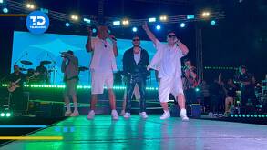 Reviven música de los 90’s en la explanada del Estadio Mobil Super en Monterrey