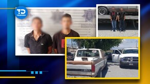 Fue en un recorrido de búsqueda que las autoridades ubicaron la camioneta con reporte de robo y la aseguraron junto con los dos tripulantes.
