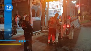 Presuntamente por equivocarse de semáforo un conductor provocó un aparatoso accidente al poniente de Torreón.
