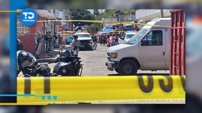 Un cadáver encobijado y con huellas de violencia fue hallado en la colonia Popular de Puebla, ubicada al sur de la capital.
