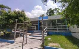 Un centro de salud ubicado en la colonia Croc del municipio de Monterrey fue saqueado por delincuentes.