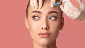 El bótox es uno de los procedimientos más solicitados cuando se trata de belleza y juventud.