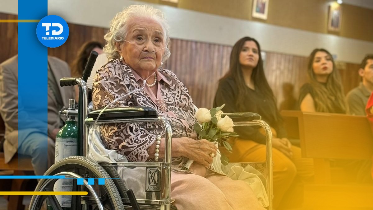 Esperanza Chairez Peña celebra 100 años de vida / Telediario