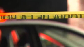 A su llegada los cuerpos de auxilio atendieron y trasladaron a un hombre quien resultó con diversas heridas por proyectil de arma de fuego, aunque en el vehícul