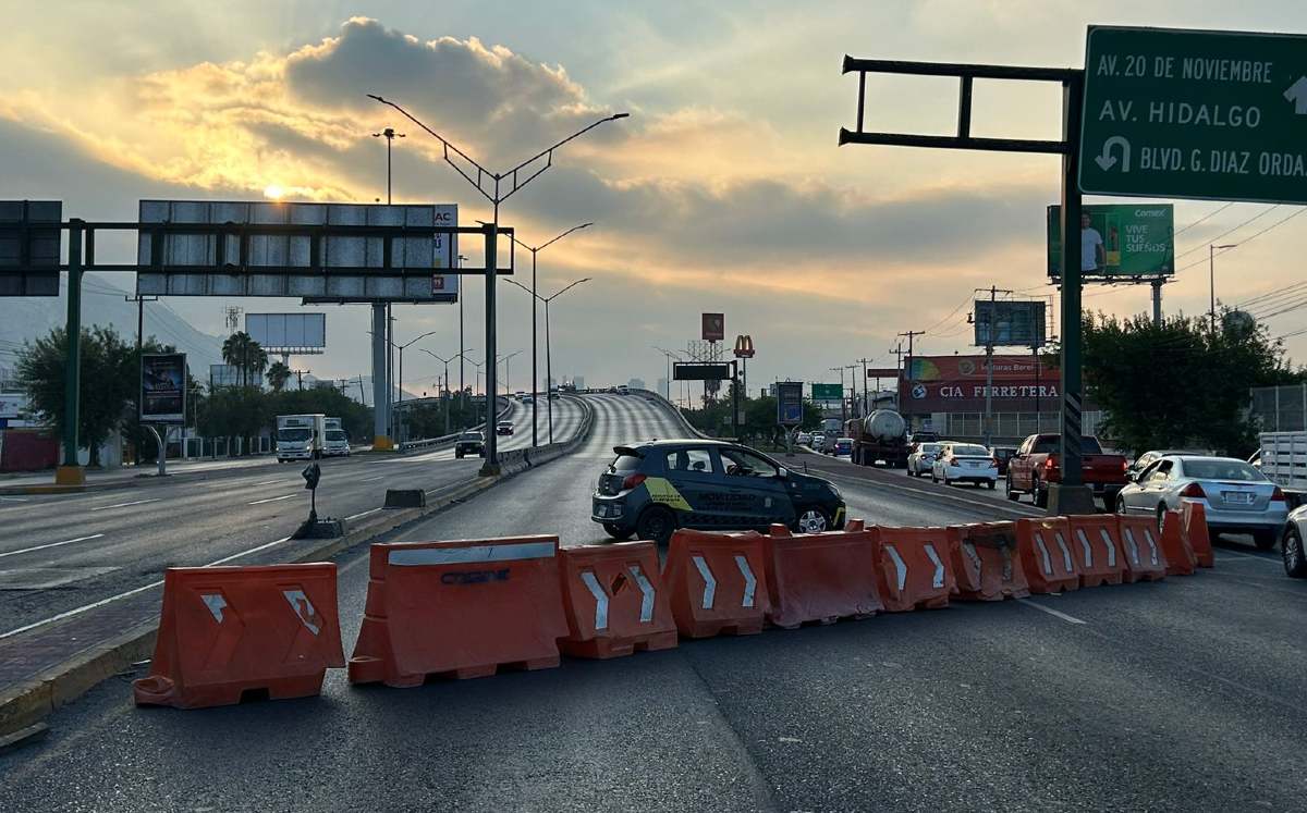 El cierre en el puente La Fama provocó caos vial. | Pedro Delgado