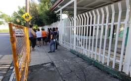Una escuela primaria ubicada en el Fraccionamiento Buenos Aires fue vandalizada por segundo día consecutivo en Monterrey.