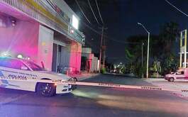 Un hombre de aspecto indigente murió luego de ser atropellado en la zona de Cumbres al poniente de Monterrey.