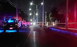 Un adolescente murió a bordo de una motocicleta tras ser impactado por una camioneta en Monterrey.