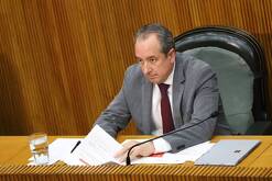 Alcaldes metropolitanos se reúnen con tesorero de Nuevo León