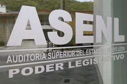 La Auditoría Superior del Estado de Nuevo León tiene conocimiento que en días recientes al menos nueve funcionarios de esta institución fueron notificados.