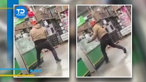 Un violento asalto quedó grabado en Puebla cuando sujetos presuntamente armados amagaron a clientes de un Aurrerá.
