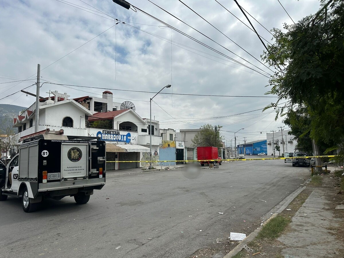 La unidad del Servicio Médico Forense trasladó el cuerpo al anfiteatro del Hospital Universitario / Sandra González