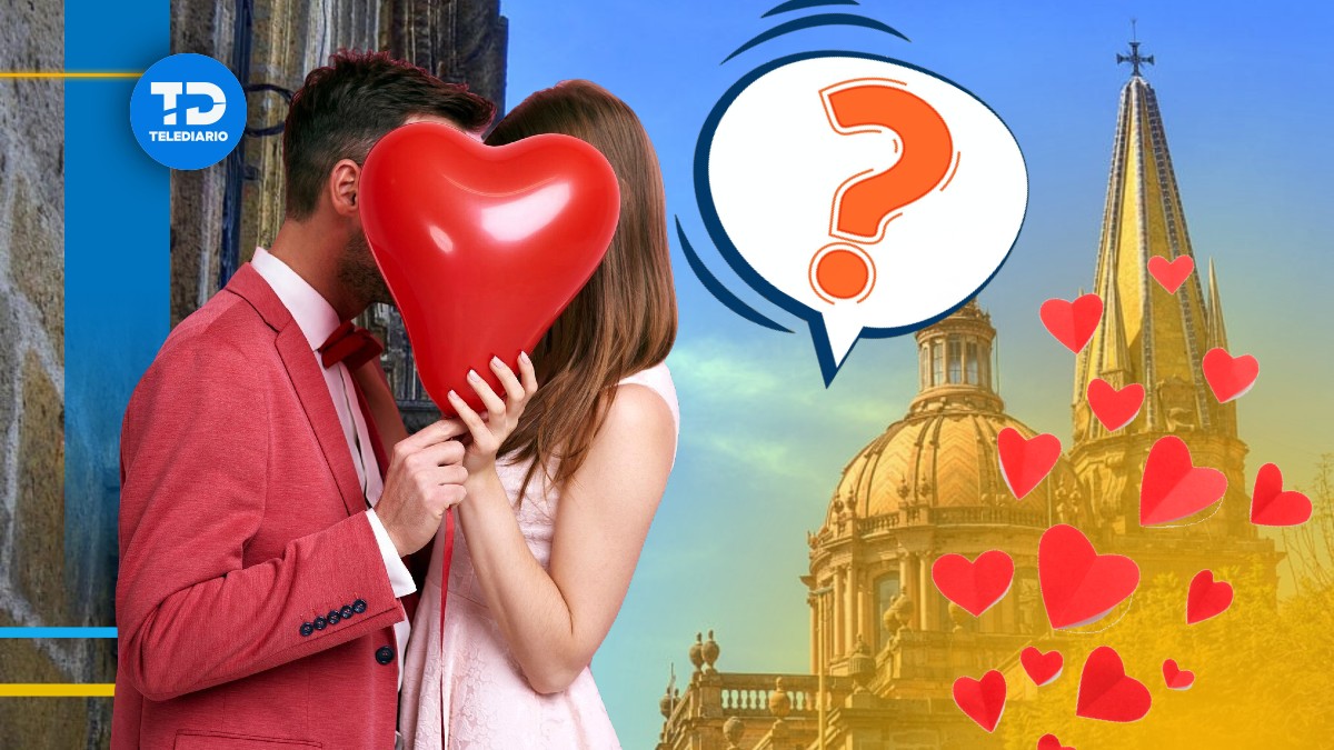 Muchos optan por regalar chocolates y peluches. | Telediario Especial