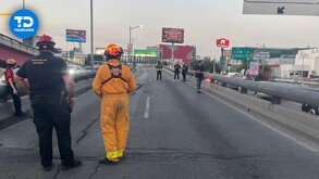 Incendio de basura bajo el puente Gonzalitos provoca salida de humo desde el pavimento