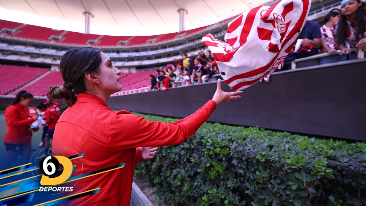 El técnico, Antonio Contreras metió al Guadalajara a la fase final en el sexto puesto de la tabla. / @Chivas
