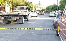 Autoridades estatales realizaron un cateo en un departamento de la colonia Martínez en Monterrey donde se reportó la detención de un hombre.