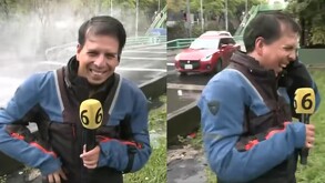 Debido a los encharcamientos, Enrique Luna y su camarógrafo fueron empapados por el autos