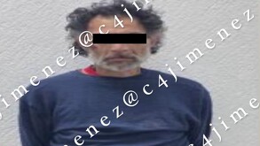 Javier fue captado por cámaras de seguridad y por vecinos paseando a su madre en una silla de ruedas después de haberla matado