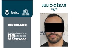 Hombre es vinculado a proceso por robar con violencia a su expareja en Guadalajara; enfrentará prisión preventiva mientras continúa la investigación judicial.