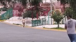 La mujer recibió múltiples disparos