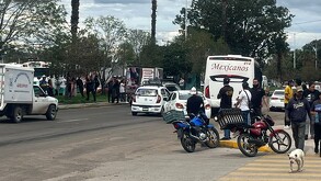 Tras el trágico hecho, familia del joven se dio cita en el lugar para exigir justicia por la muerte del joven, quien según dijeron, tenía una hija.