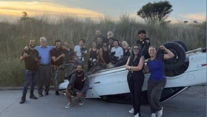 La directora y guionista internacional, Maryam Pirband, inició la producción de su próximo proyecto cinematográfico: Blue Phoenix.