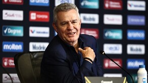 El entrenador de la Selección de México es respaldado por los directivos de la FMF.