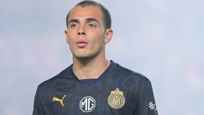 Hugo Camberos debutó con el Rebaño a los 17 años de edad, ahora, con un año más, busca consolidarse en el equipo para ser considerado en Selección.