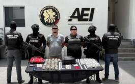 Una pareja fue detenida por elementos de Fuerza Civil al ser señalados como generadores de violencia en el municipio de Guadalupe, Nuevo León.