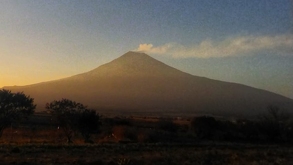 Tlaxcala y Puebla capital serán las zonas más afectadas por la caída de ceniza durante la tarde y noche de este viernes.
