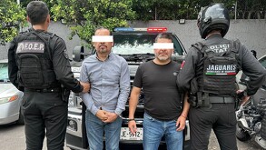 Dos hombres que se hacían pasar por escoltas fueron detenidos en Tlajomulco por portar armas sin permiso y trabajar para una empresa irregular.
