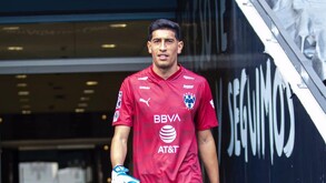 Esteban Andrada portero de Rayados tiene un futuro incierto.