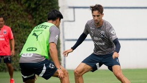 Jordi Cortizo regresó a los entrenamientos con Rayados.