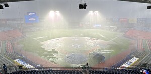 Los Charros de Jalisco y los Rieleros de Aguascalientes tuvieron que posponer el primer juego de su serie en el Estadio Panamericano por las fuertes lluvias.
