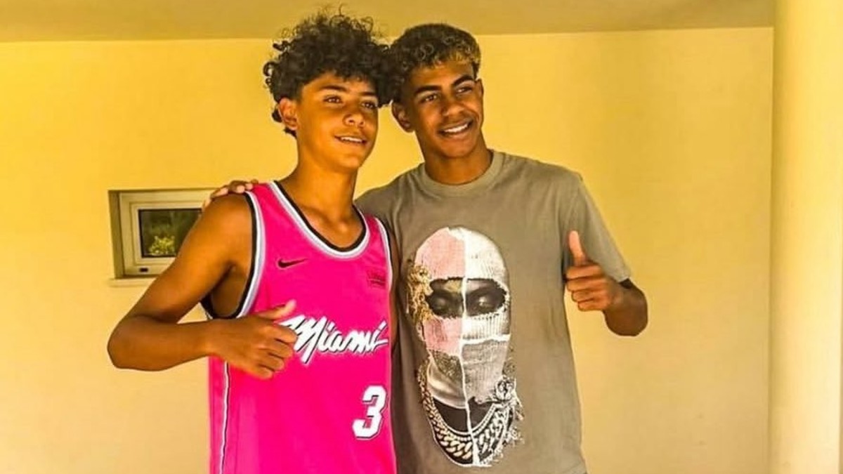 Cristiano Ronaldo Jr. apareció en un podcast hablando sobre el increíble presente futbolístico que vive Lamine Yamal, sin embargo, no quiso compararlo con CR7.