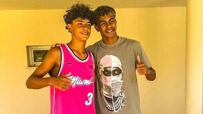 Cristiano Ronaldo Jr. apareció en un podcast hablando sobre el increíble presente futbolístico que vive Lamine Yamal, sin embargo, no quiso compararlo con CR7.