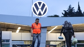 La suspensión de labores será efectiva para los tres turnos de producción del segmento 1.