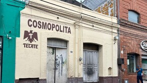 En el bar “Cosmopolita” se registraron daños cuantiosos y elementos de Protección Civil acordonaron el área para hacer revisiones e inspeccionar la zona.