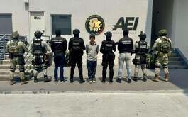 Un joven de 19 años fue detenido en Monterrey por elementos de la Guardia Nacional, del Ejército Mexicano y de Fuerza Civil, acusado de homicidio.
