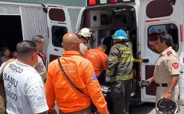 Las tres personas lograron ser rescatadas del sitio