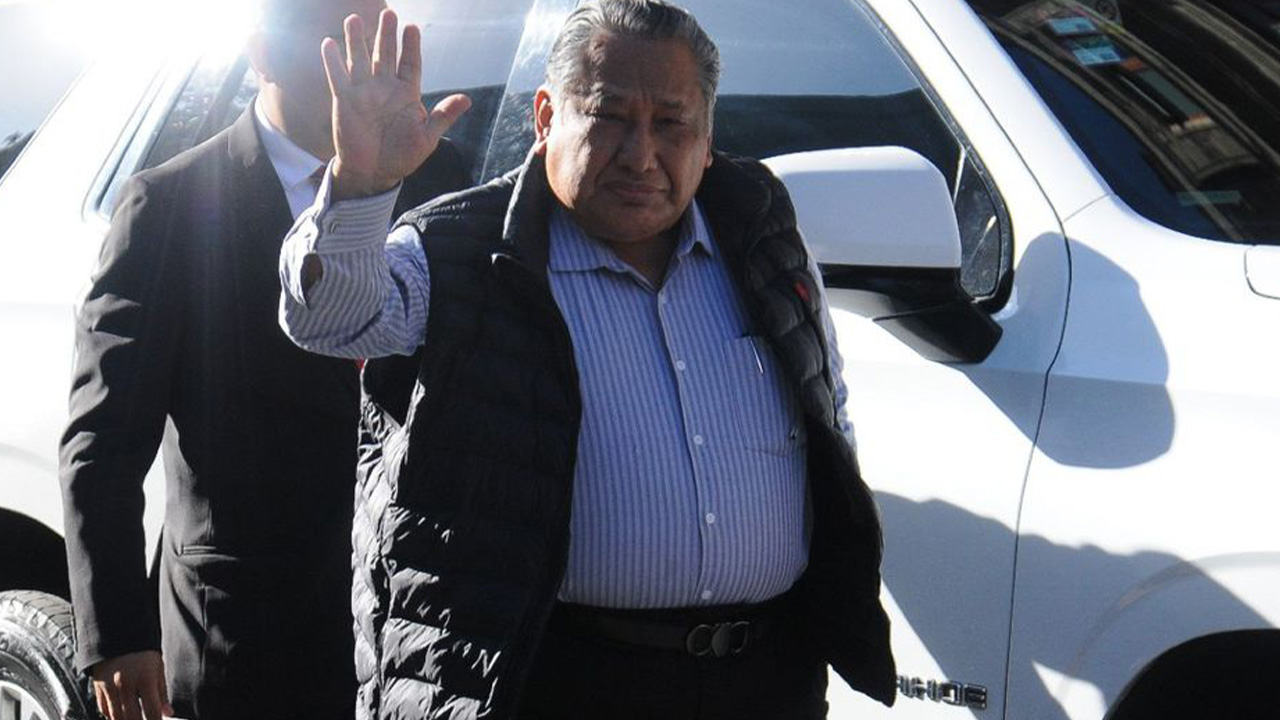Rosendo Gómez dejó su cargo como titular de la Unidad Especial de Investigación y Litigación para el Caso Ayotzinapa en medio de señalamientos por corrupción.