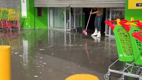 Hasta ahora se desconoce si hubo pérdidas materiales en productos o daños al inmobiliario en Bodega Aurrerá en Saltillo.