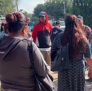 Las personas afectadas reportaron que el operativo ocurrió sin previo aviso y que se vieron obligados a abandonar sus hogares.