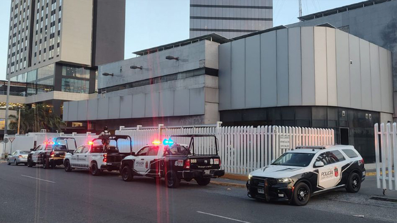Un operativo entre autoridades municipales y federales en el municipio de San Pedro dejó un saldo preliminar de cuatro personas detenidas.