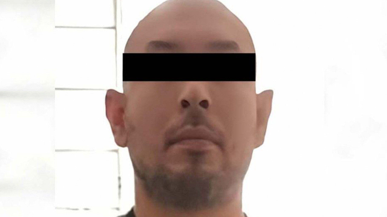 Las autoridades ejecutaron una orden de cateo en un domicilio de la colonia Valle Verde, al norponiente de Monterrey en medio de indagatorias por delitos contra