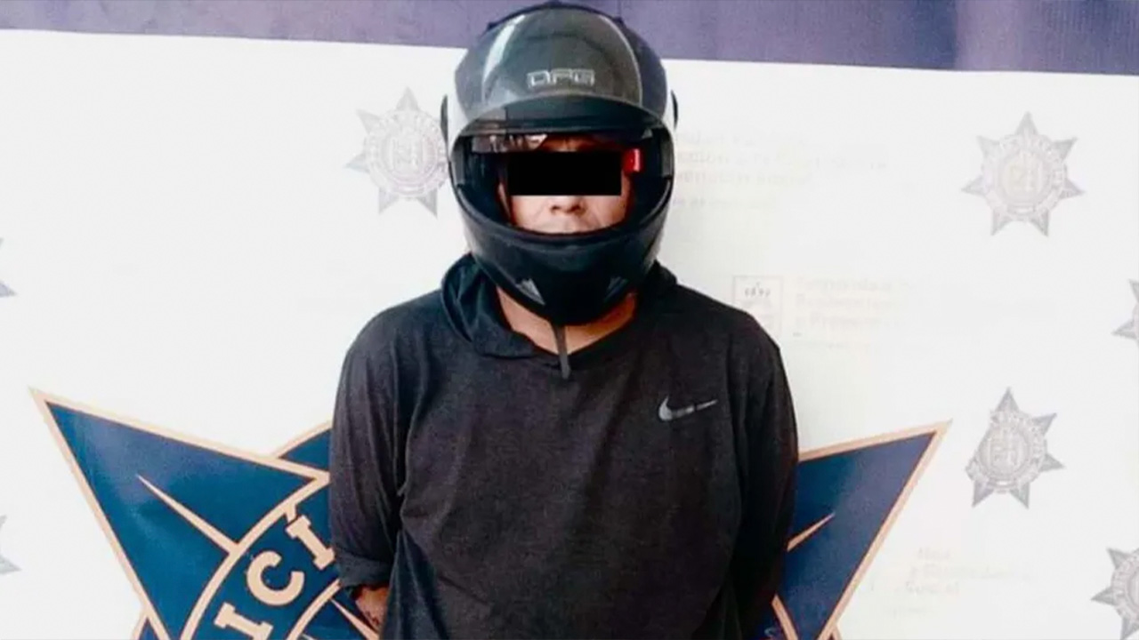 Un motociclista fue detenido por la Policía de Guadalupe, Nuevo León, luego de presuntamente cometer un robo con violencia en Apodaca.